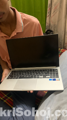 Samsung book 3